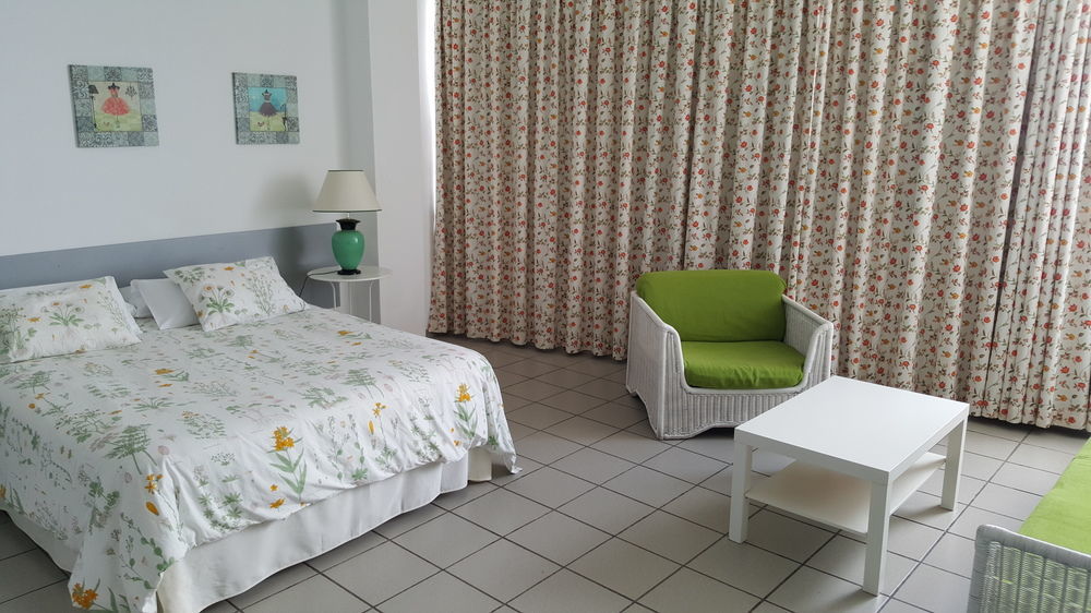 CIW Hostel Pozo Izquierdo Buitenkant foto