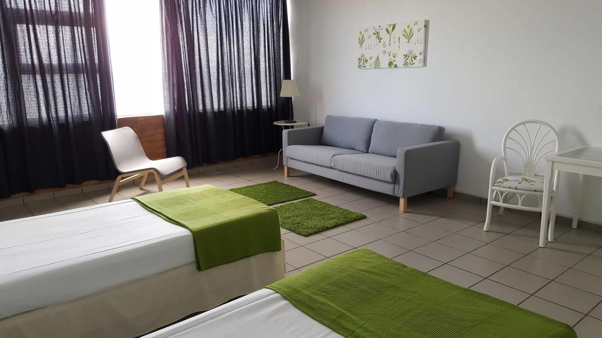 CIW Hostel Pozo Izquierdo Buitenkant foto